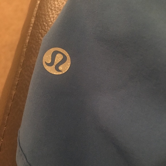 Lululemon Speed Up Shorts Pipe Dream Blue Size 4 - Picture 9 of 12